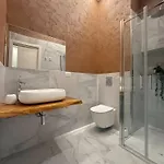 Iava's Apartament *
